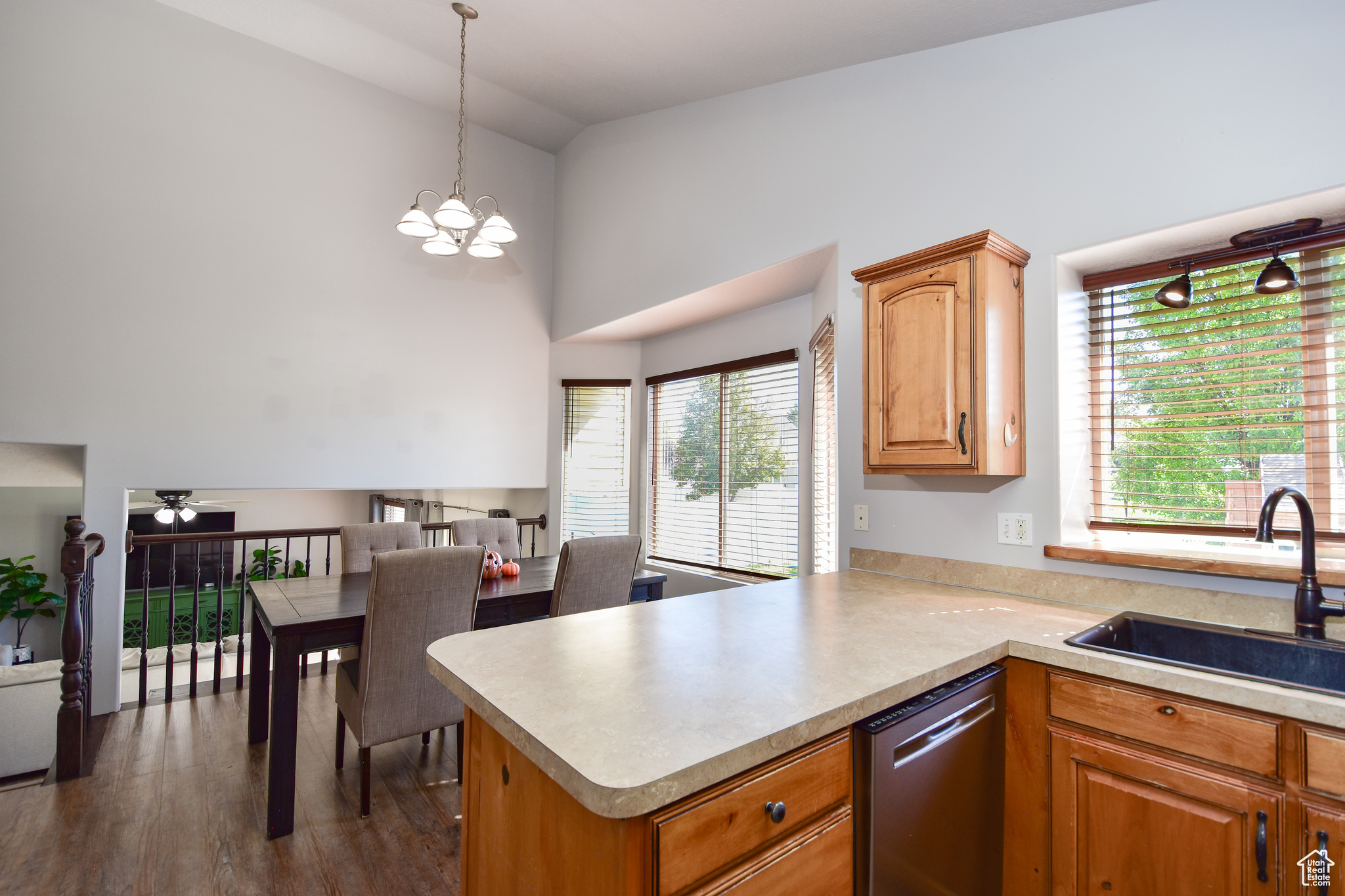 CARALYN PARK ESTATES - Residential
