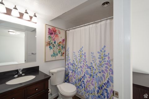 Tiny photo for 2337 S 50 E, Clearfield, UT 84015 (MLS # 2113882)