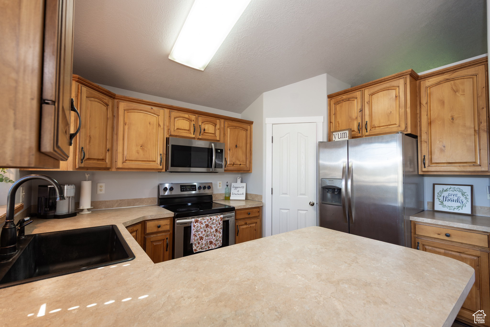 CARALYN PARK ESTATES - Residential