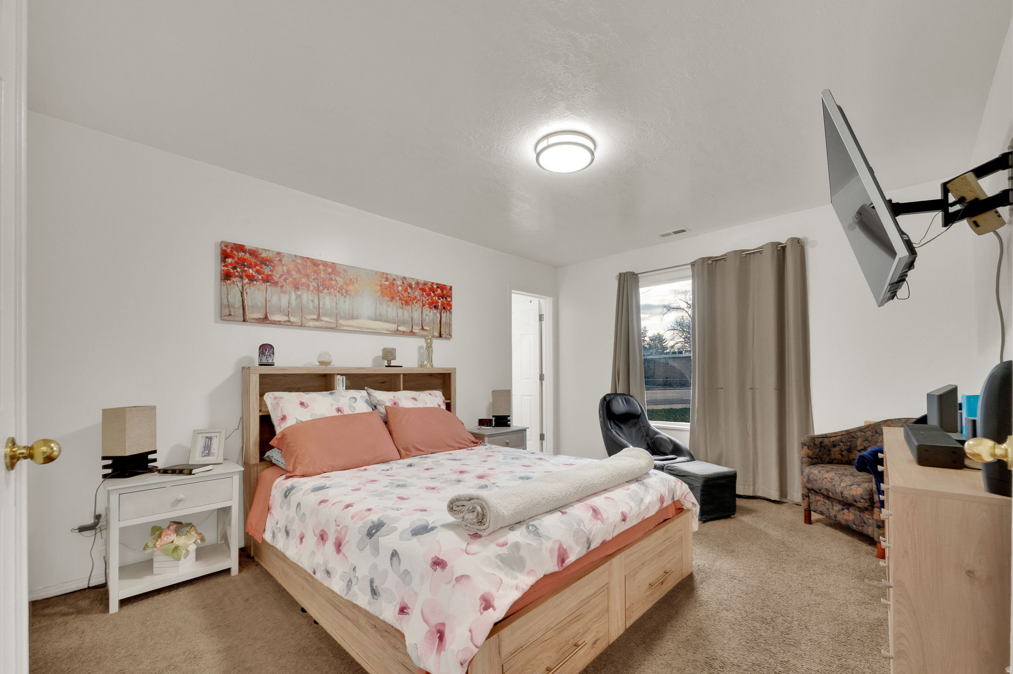 JENNY ACRES - Residential