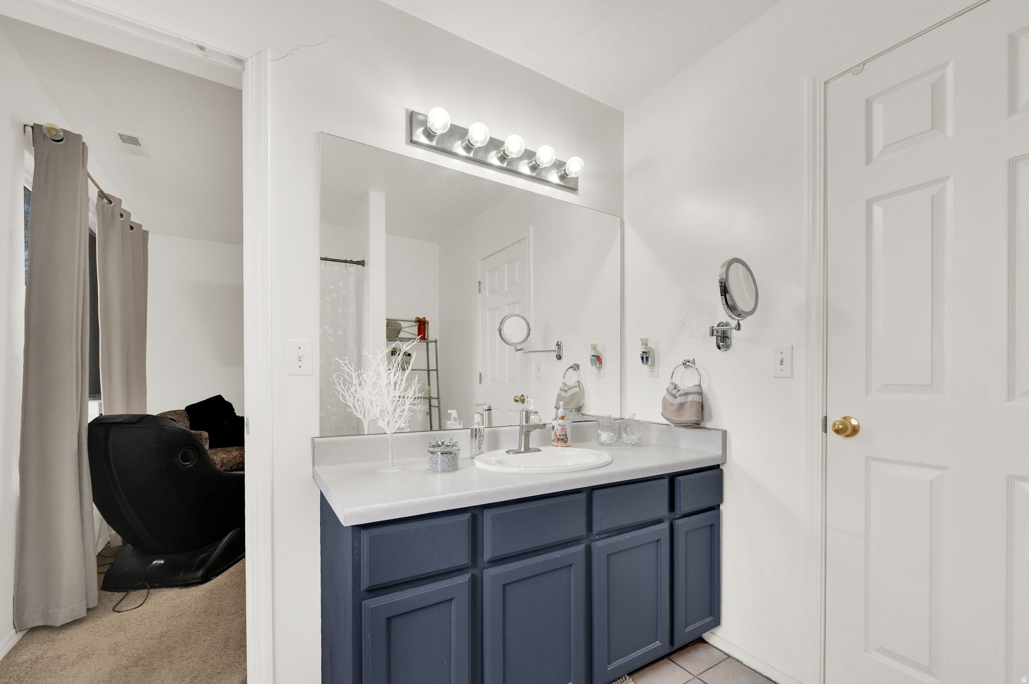 JENNY ACRES - Residential