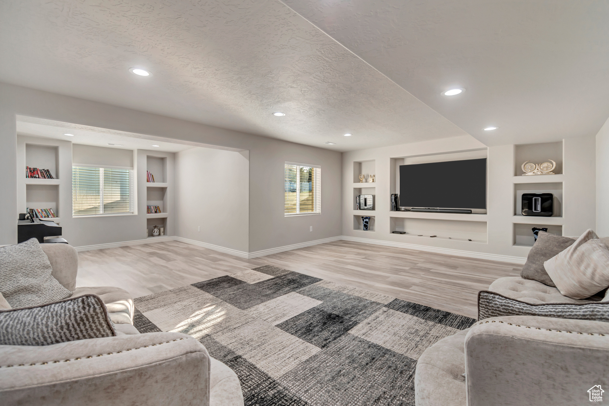 4689 W Lace Wood Dr, West Jordan, Utah image 27