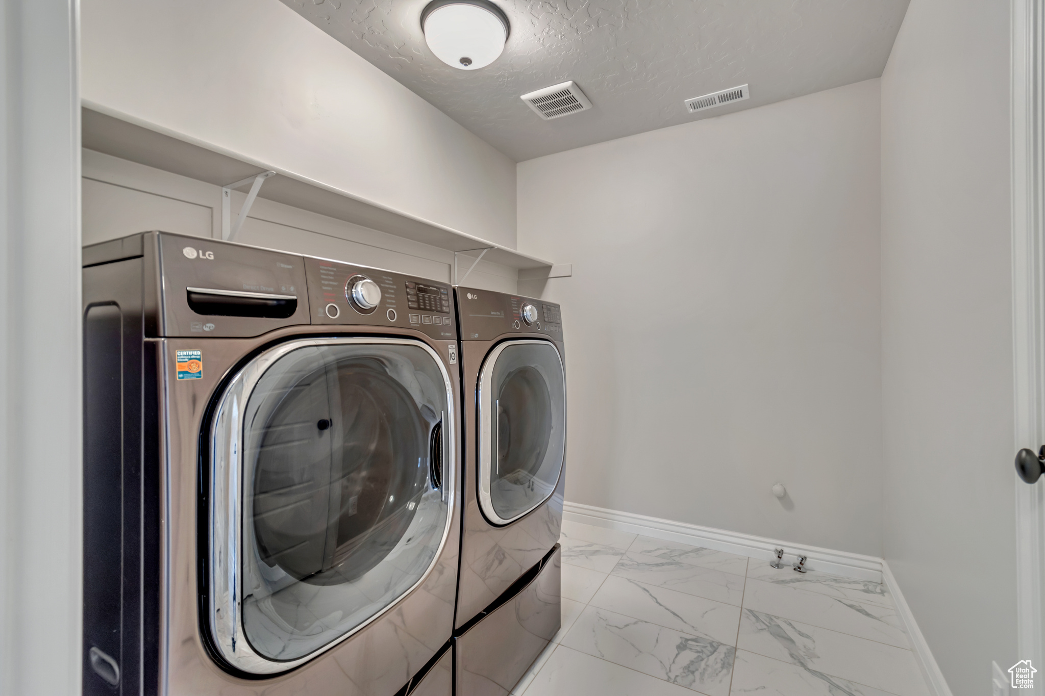 4689 W Lace Wood Dr, West Jordan, Utah image 35