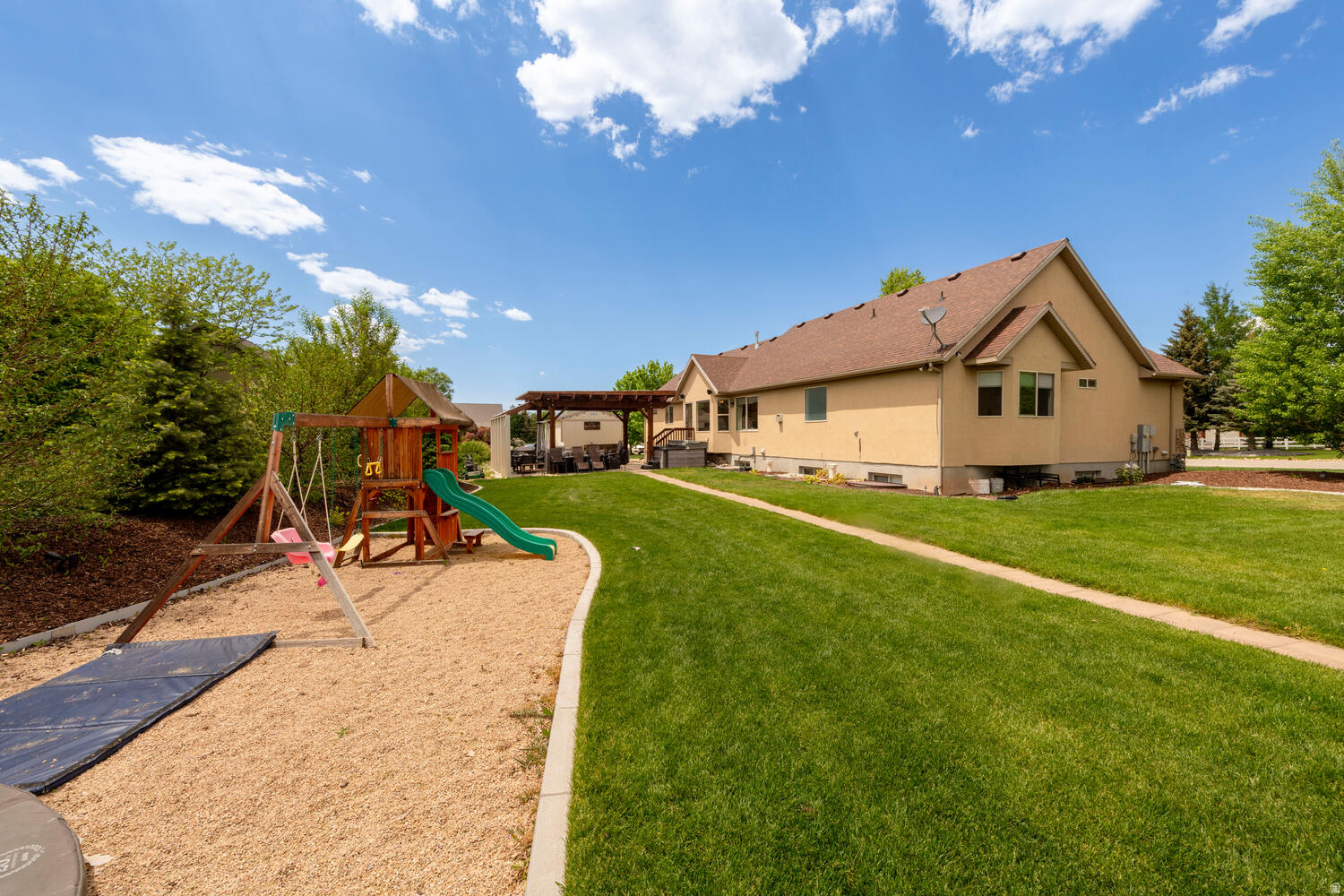 WILD WILLOW SUB - Residential