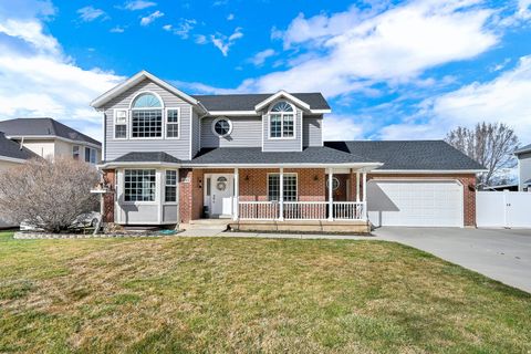 Photo of 1745 N 850 E, North Ogden, UT 84414 (MLS # 2140220)