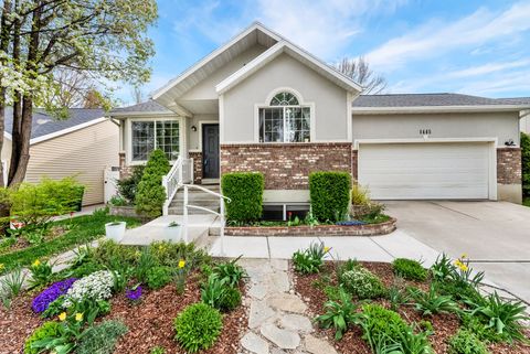 Homes For Sale - 1445 W Silvercreek Dr<br/> Layton, UT 84041