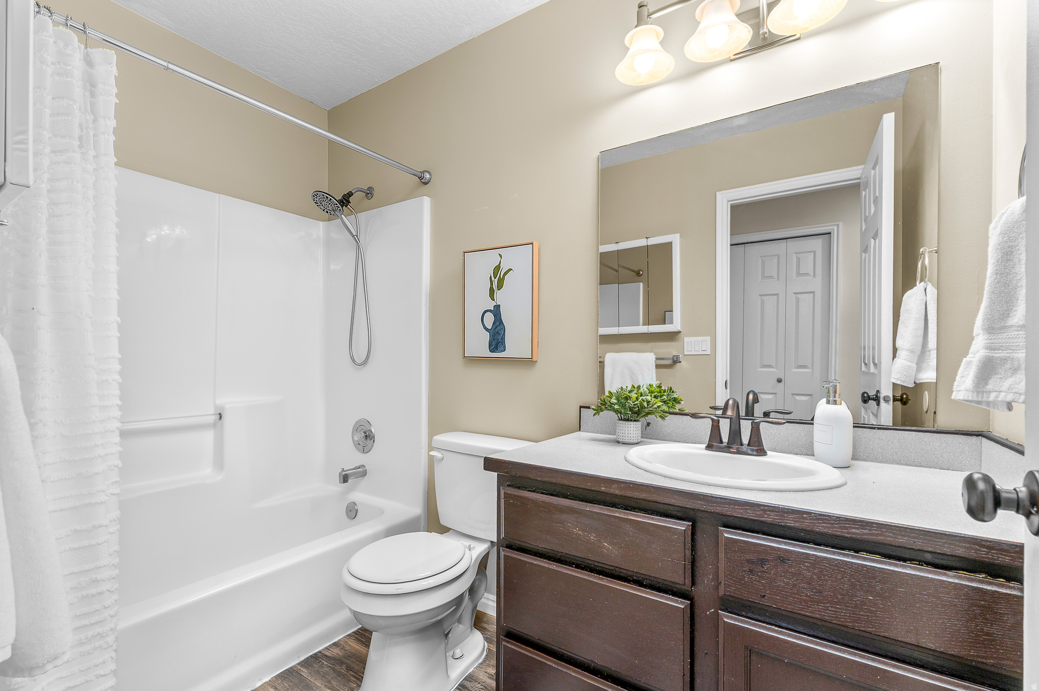 HENDERSON SUBDIVISIO - Residential