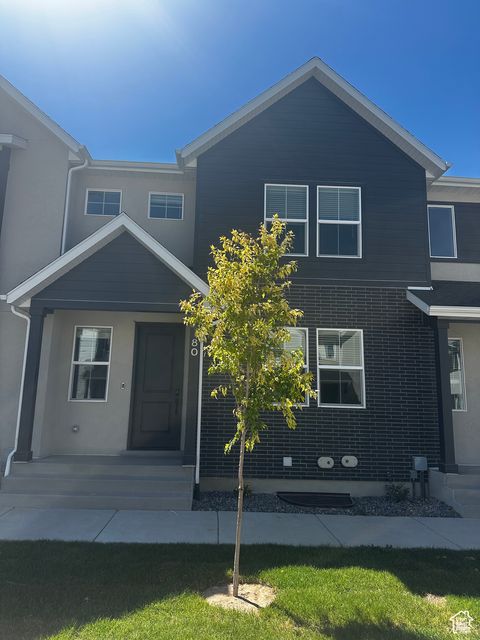 Photo of 80 S MOONLIT RD, Mapleton, UT 84664 (MLS # 2104646) Photo of 80 S MOONLIT RD, Mapleton, UT 84664 (MLS # 2104646)