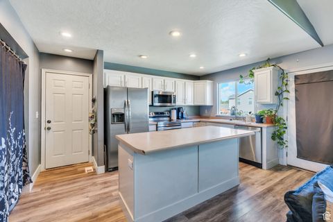 Tiny photo for 182 W CASI WAY S, Saratoga Springs, UT 84045 (MLS # 2115875)