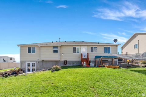 Tiny photo for 182 W CASI WAY S, Saratoga Springs, UT 84045 (MLS # 2115875)