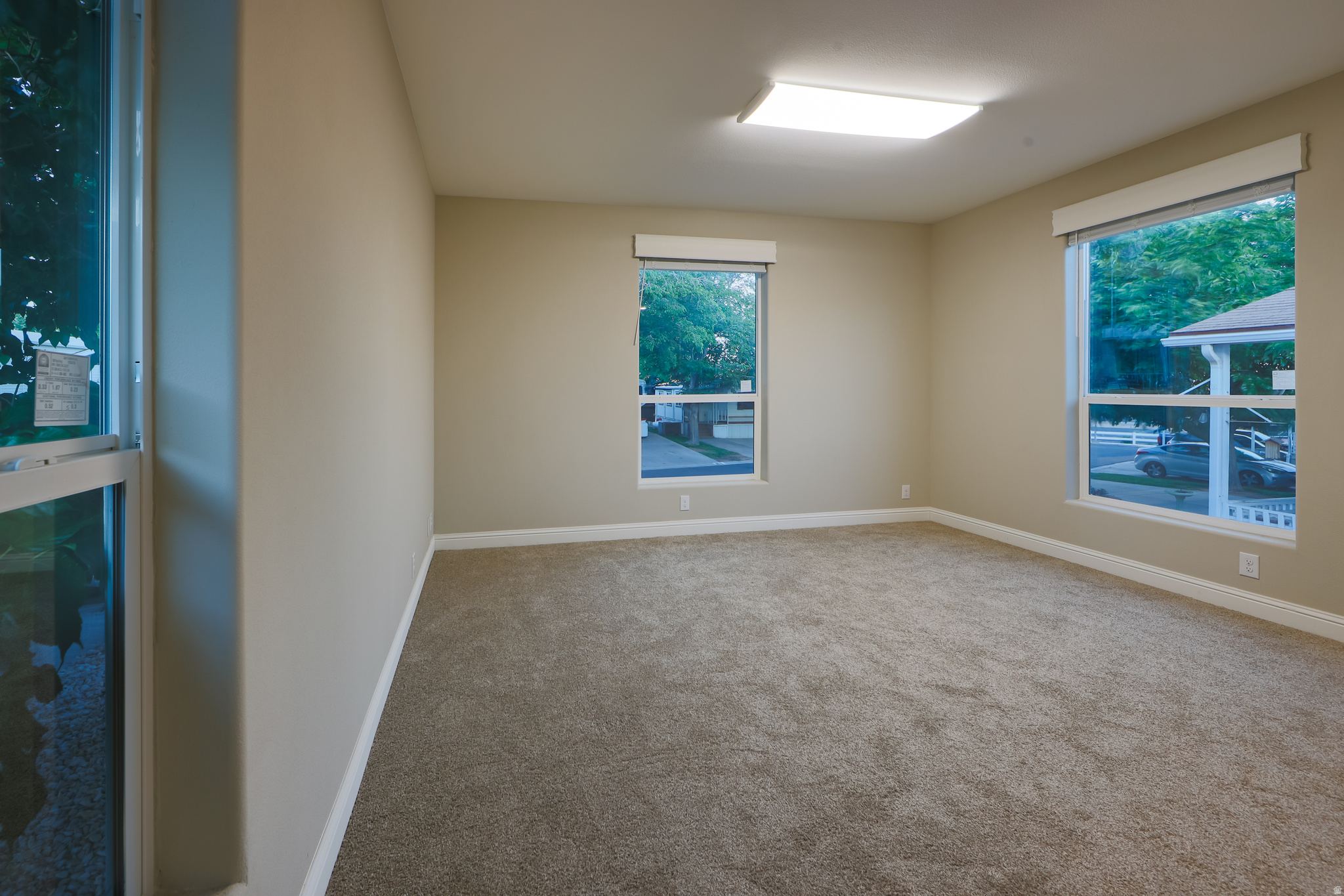 CANYON BREEZE RV RESORT - Residential