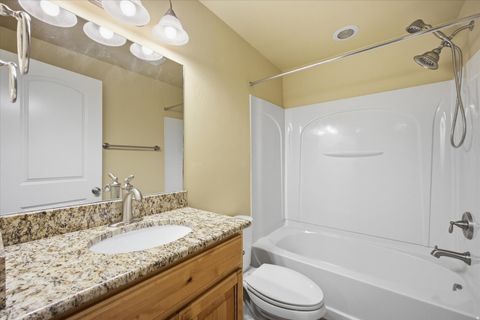 Tiny photo for 10708 S OZARKS DR, South Jordan, UT 84009 (MLS # 2141164)