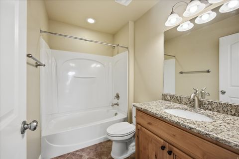 Tiny photo for 10708 S OZARKS DR, South Jordan, UT 84009 (MLS # 2141164)