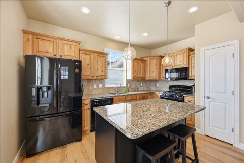 Tiny photo for 10708 S OZARKS DR, South Jordan, UT 84009 (MLS # 2141164)