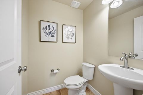 Tiny photo for 10708 S OZARKS DR, South Jordan, UT 84009 (MLS # 2141164)