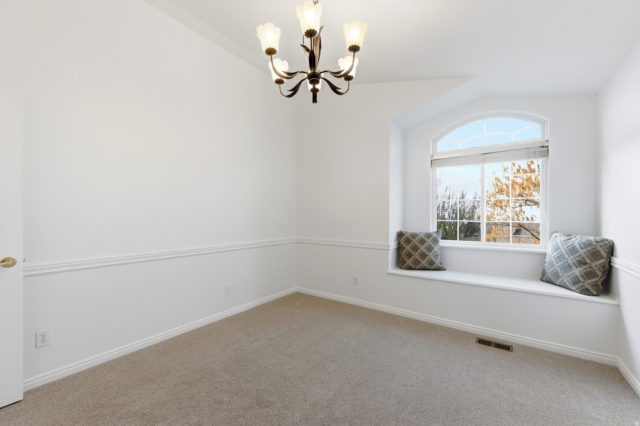 NEWPORT HEIGHTS - Residential