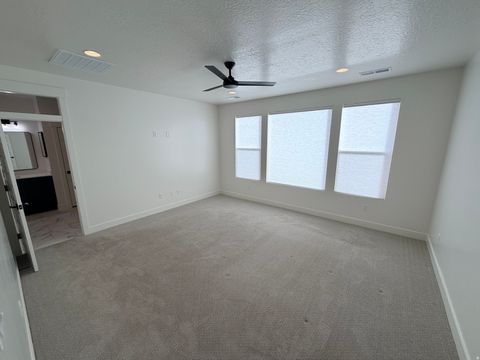 Tiny photo for 3530 E BRISTLE CONE WAY, Saint George, UT 84790 (MLS # 2130846)