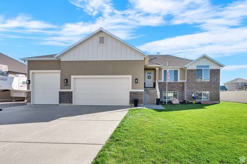 Tiny photo for 2405 W 2825 N, Farr West, UT 84404 (MLS # 2116803)