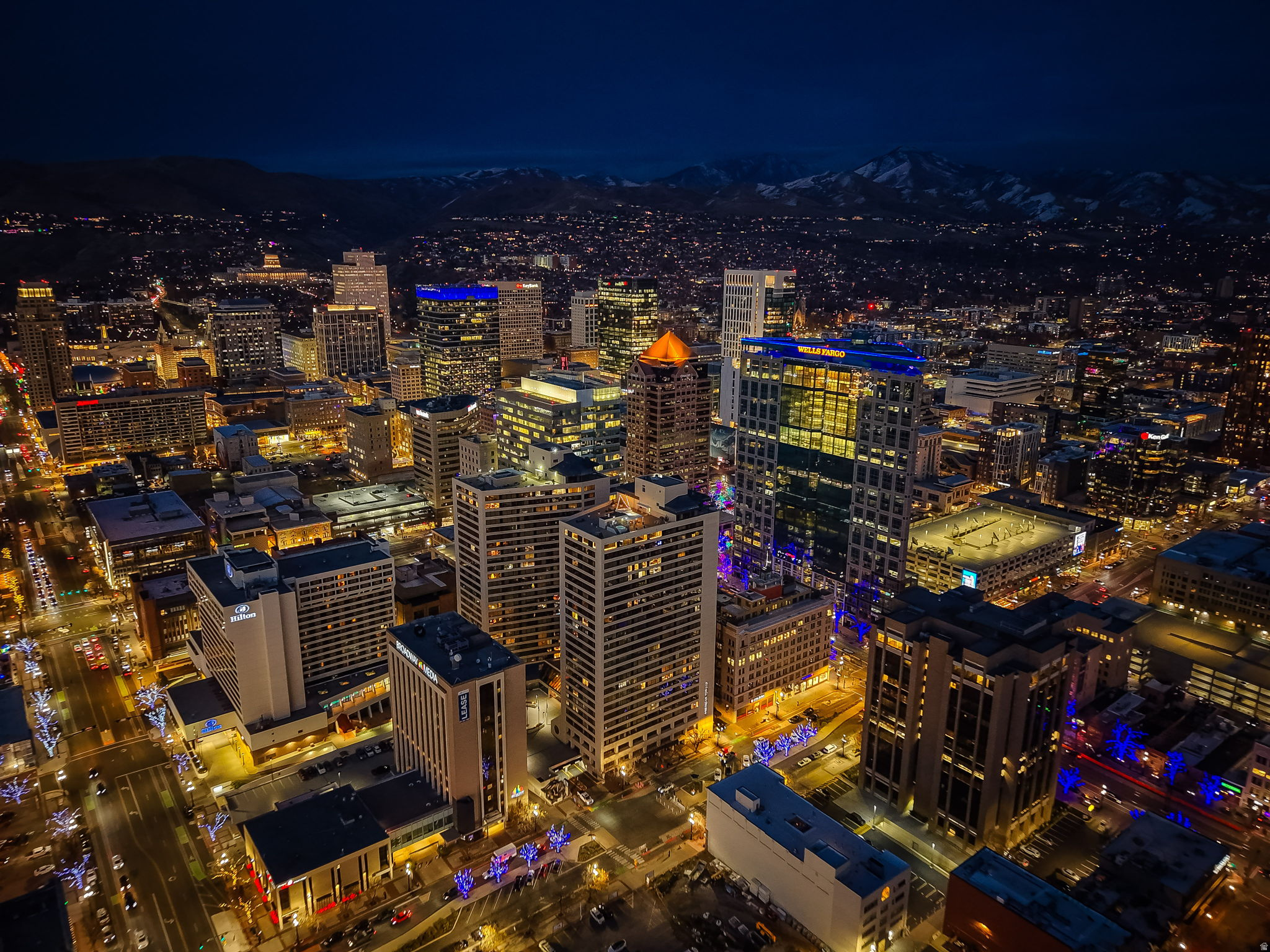 AMERICAN TOWERS - Residential