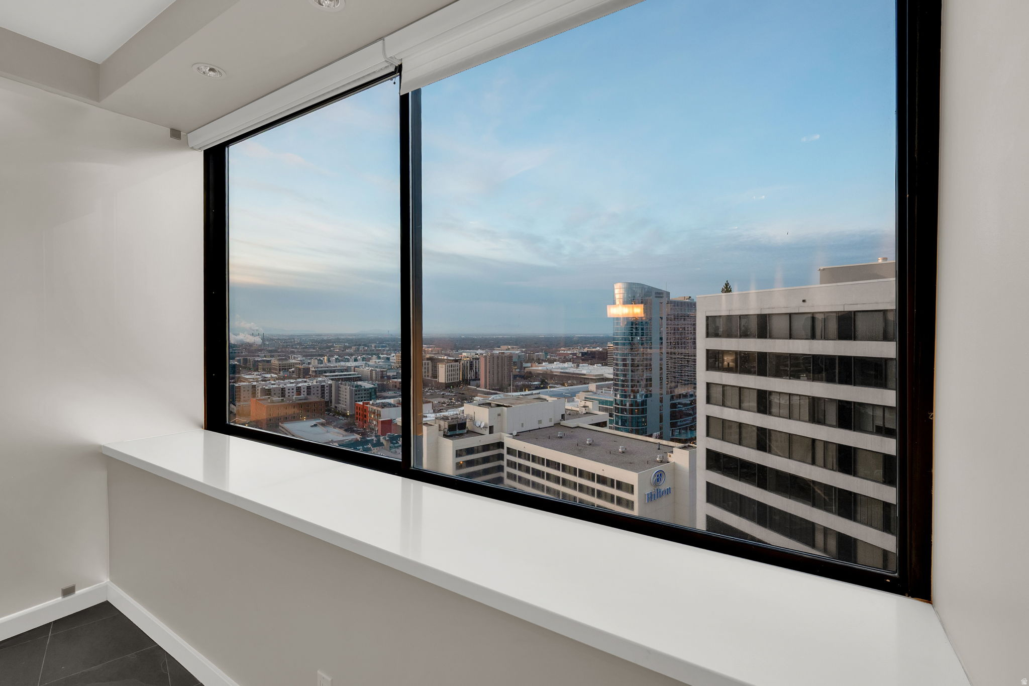 AMERICAN TOWERS - Residential