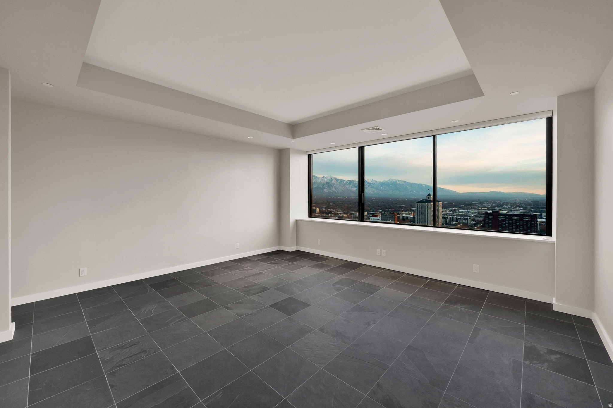 AMERICAN TOWERS - Residential