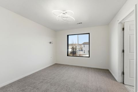 Tiny photo for 202 E ALPINE TRAIL DR S, Draper, UT 84020 (MLS # 2126542)