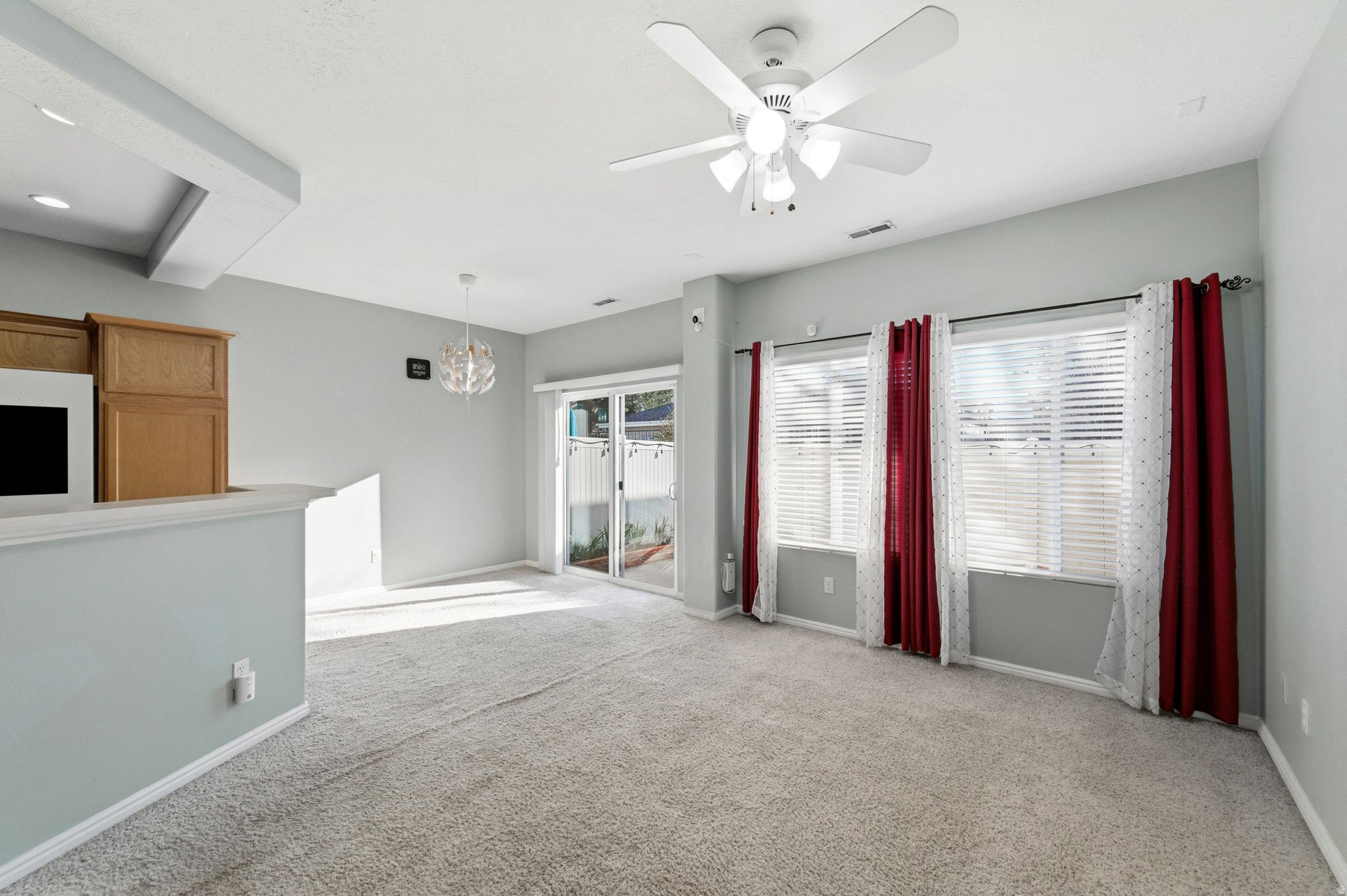 DRAPER LANDING - Residential