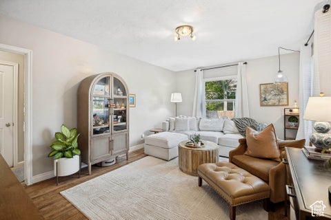 Photo of 2333 E LAKEVIEW DR, Salt Lake City, UT 84109 (MLS # 2188079)