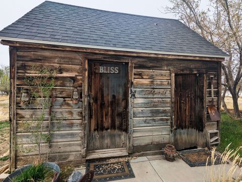 Tiny photo for 183 E 300 N, Mt Pleasant, UT 84647 (MLS # 2147923)