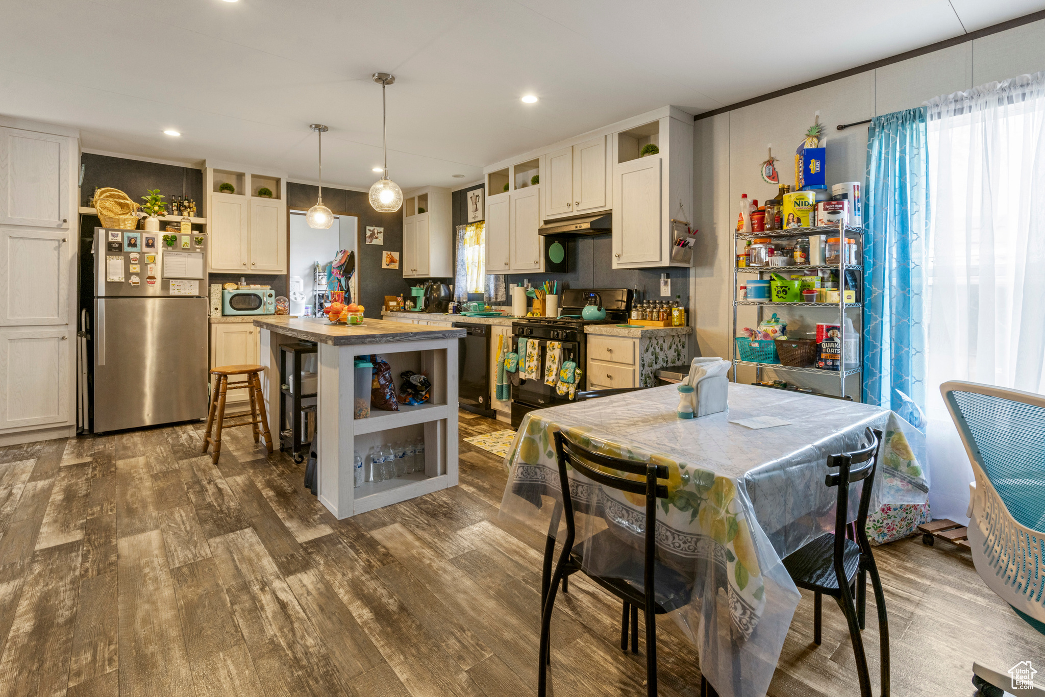 370 Galahad St, North Salt Lake, Utah image 5