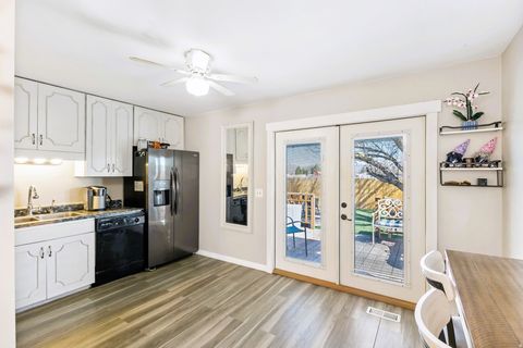 Tiny photo for 3225 S JASON PL, West Valley City, UT 84119 (MLS # 2141168)