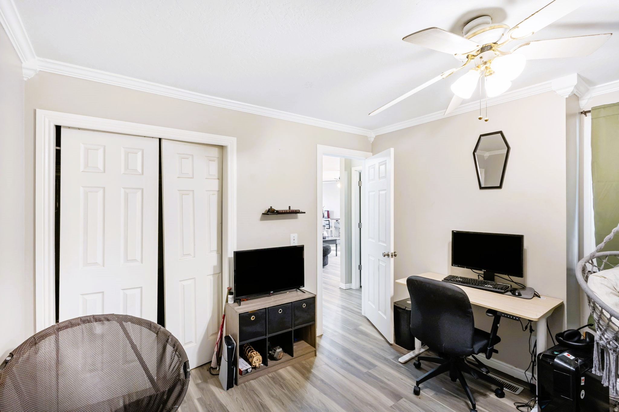 HILLSDALE TWIN HOME - Residential Income