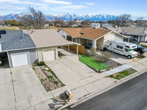 Tiny photo for 3225 S JASON PL, West Valley City, UT 84119 (MLS # 2141168)