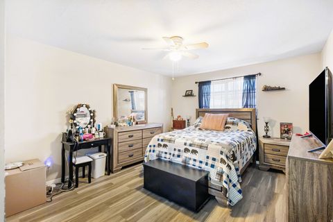 Tiny photo for 3225 S JASON PL, West Valley City, UT 84119 (MLS # 2141168)