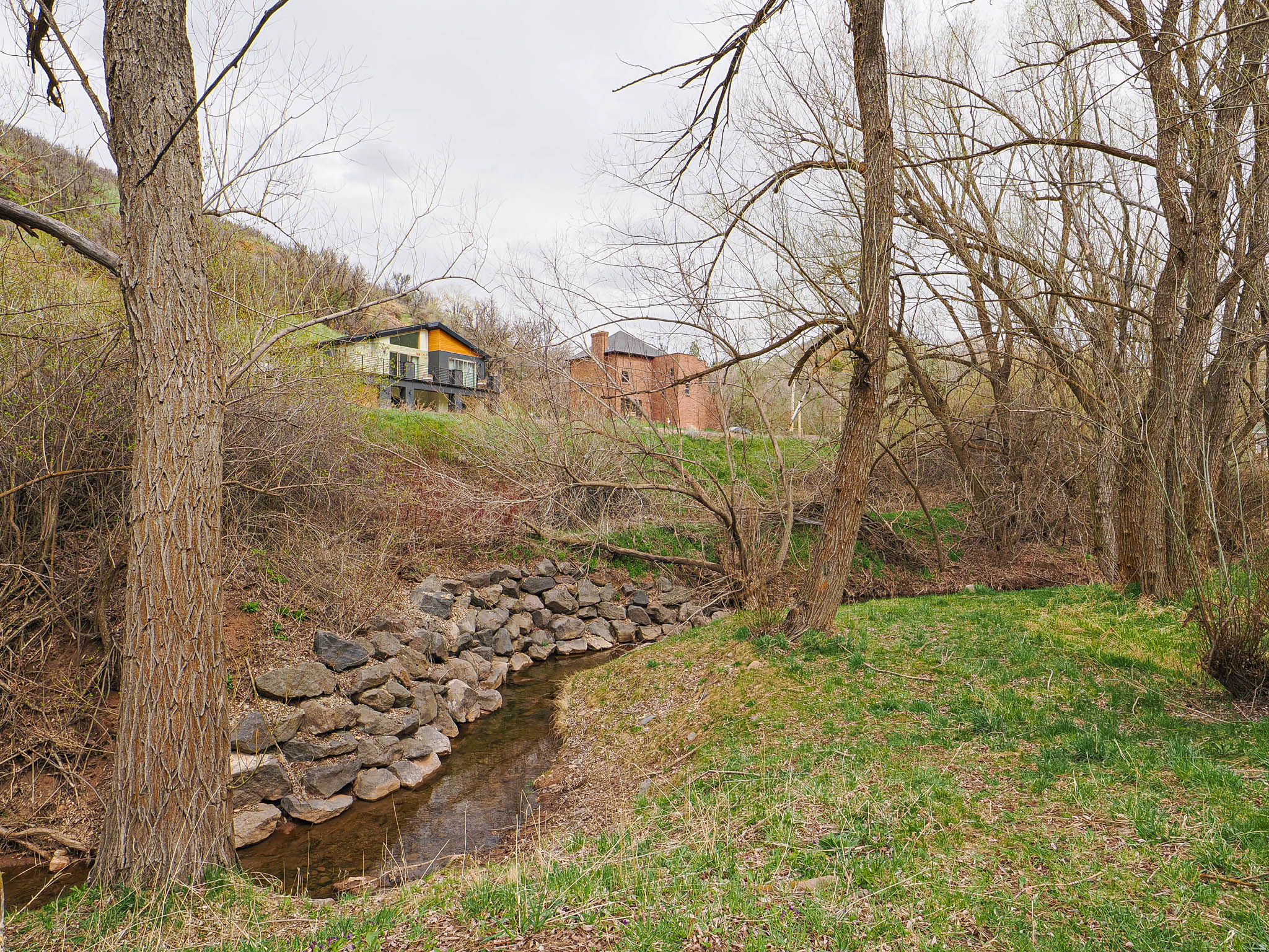 EMIGRATION - Residential