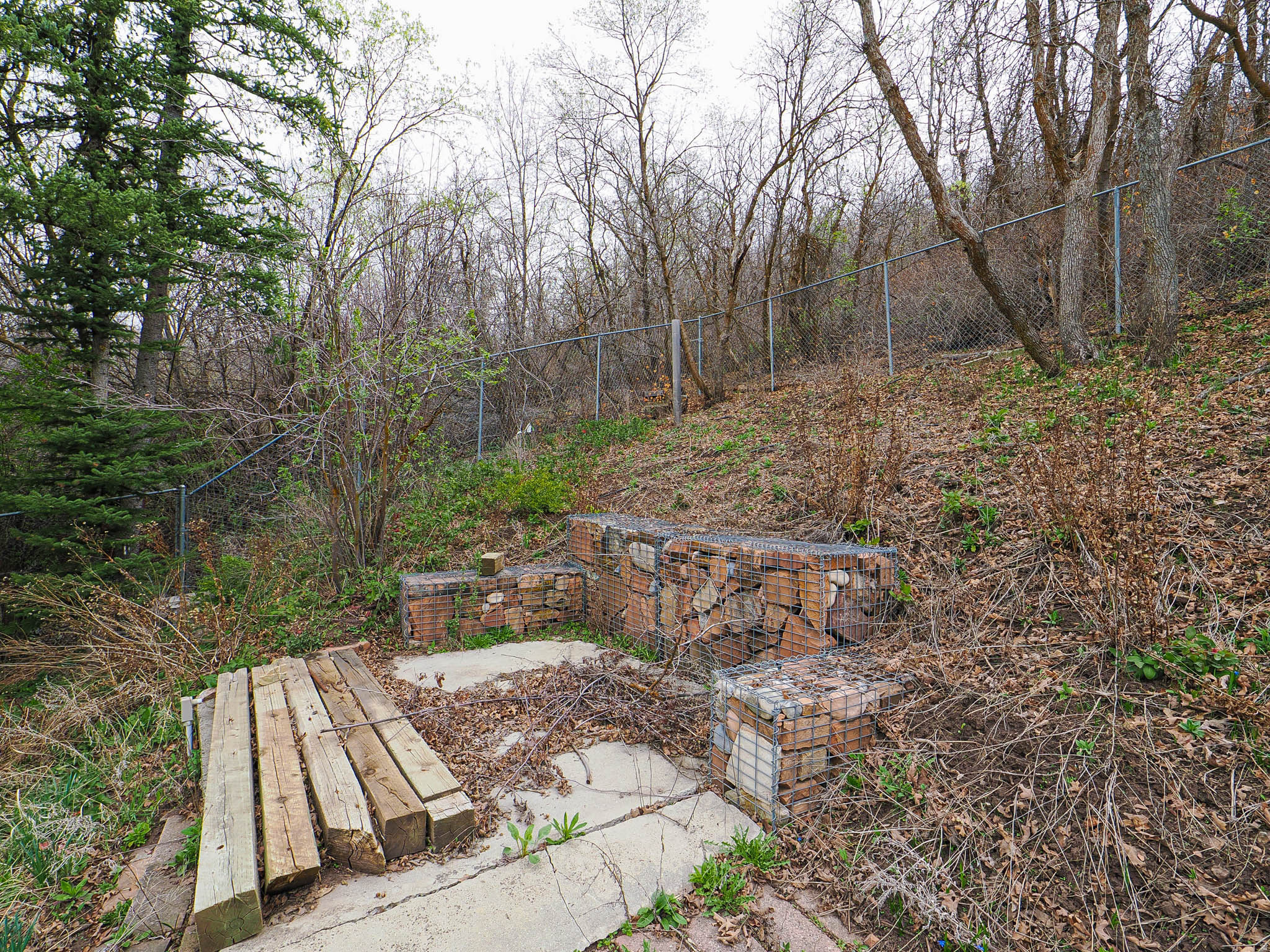 EMIGRATION - Residential