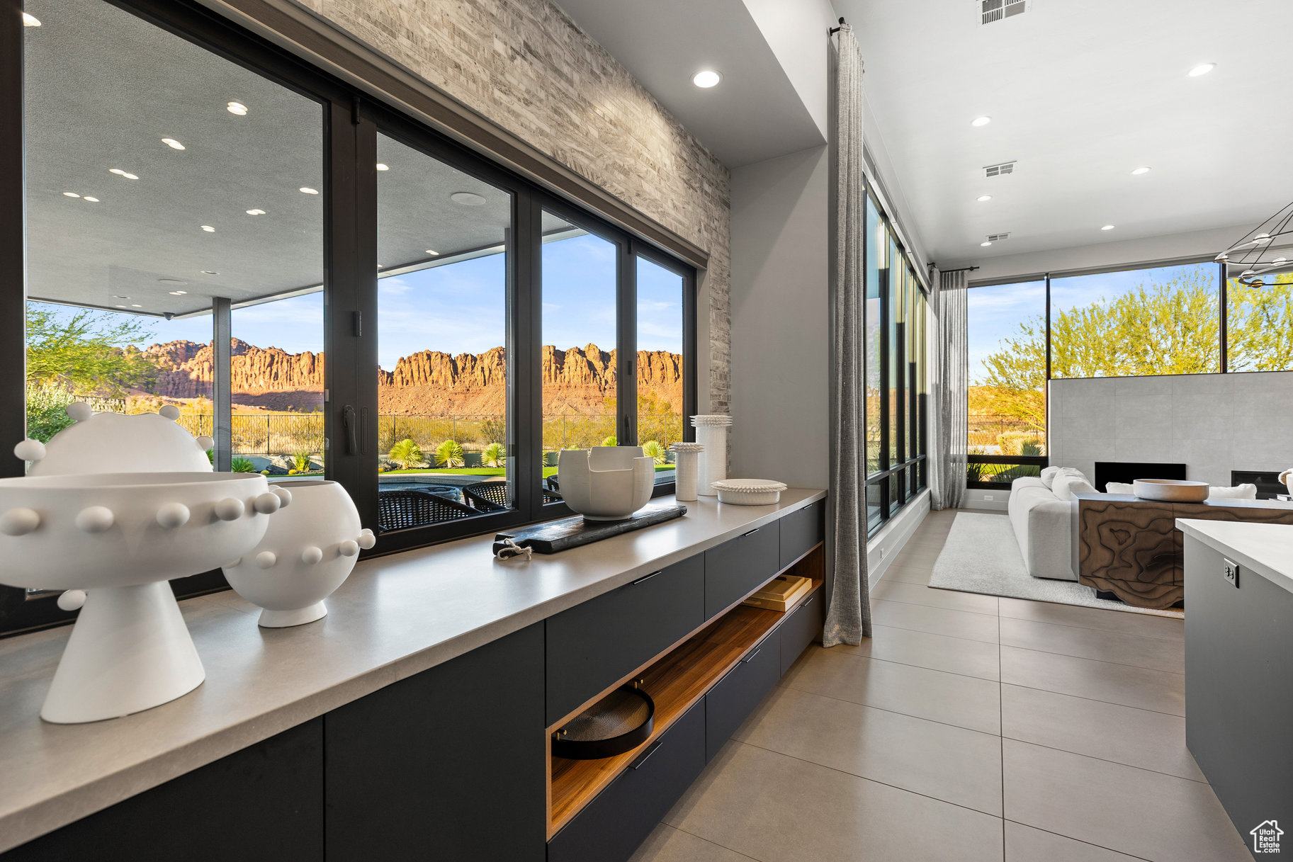 PALISADES AT SNOW CA - Residential