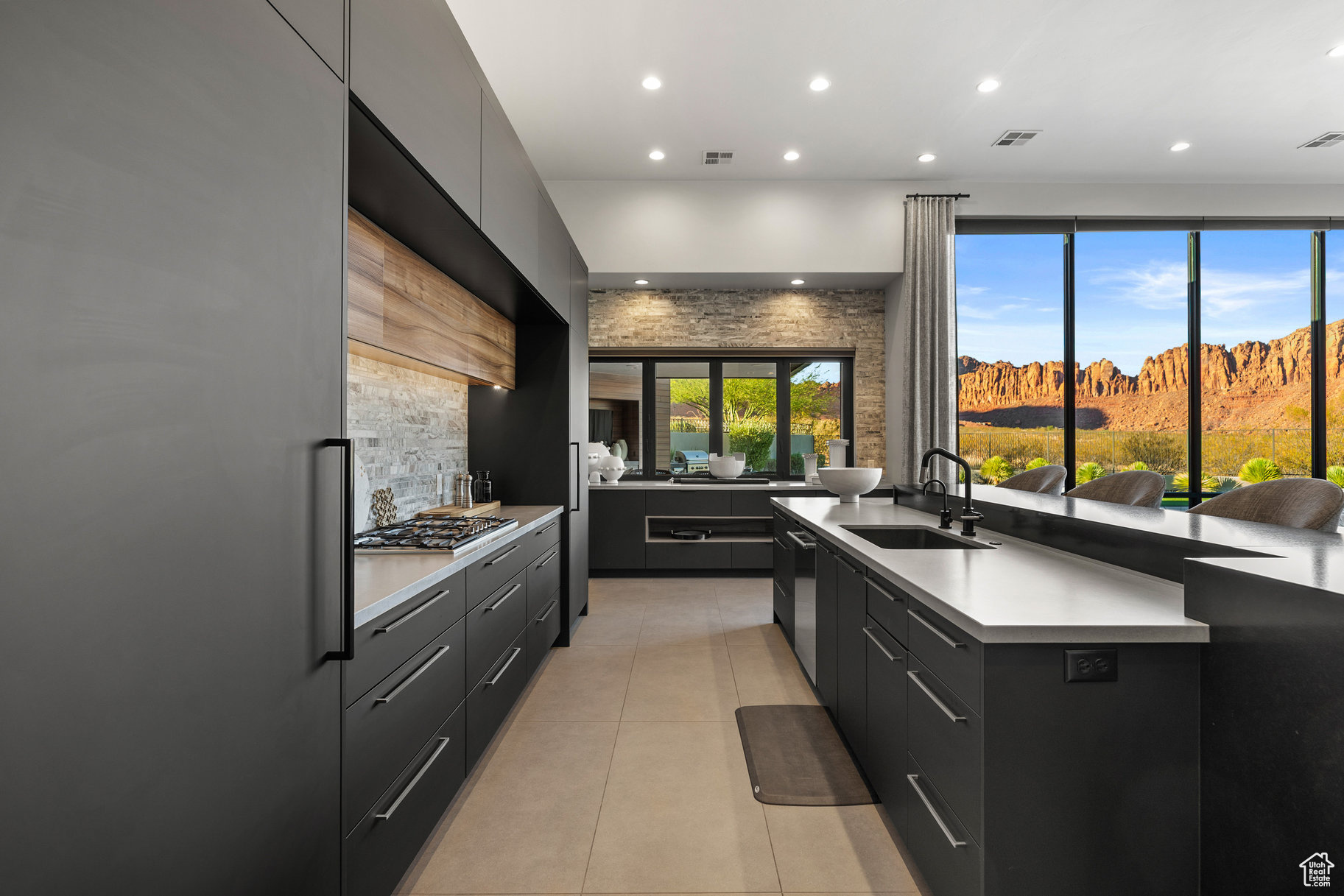 PALISADES AT SNOW CA - Residential