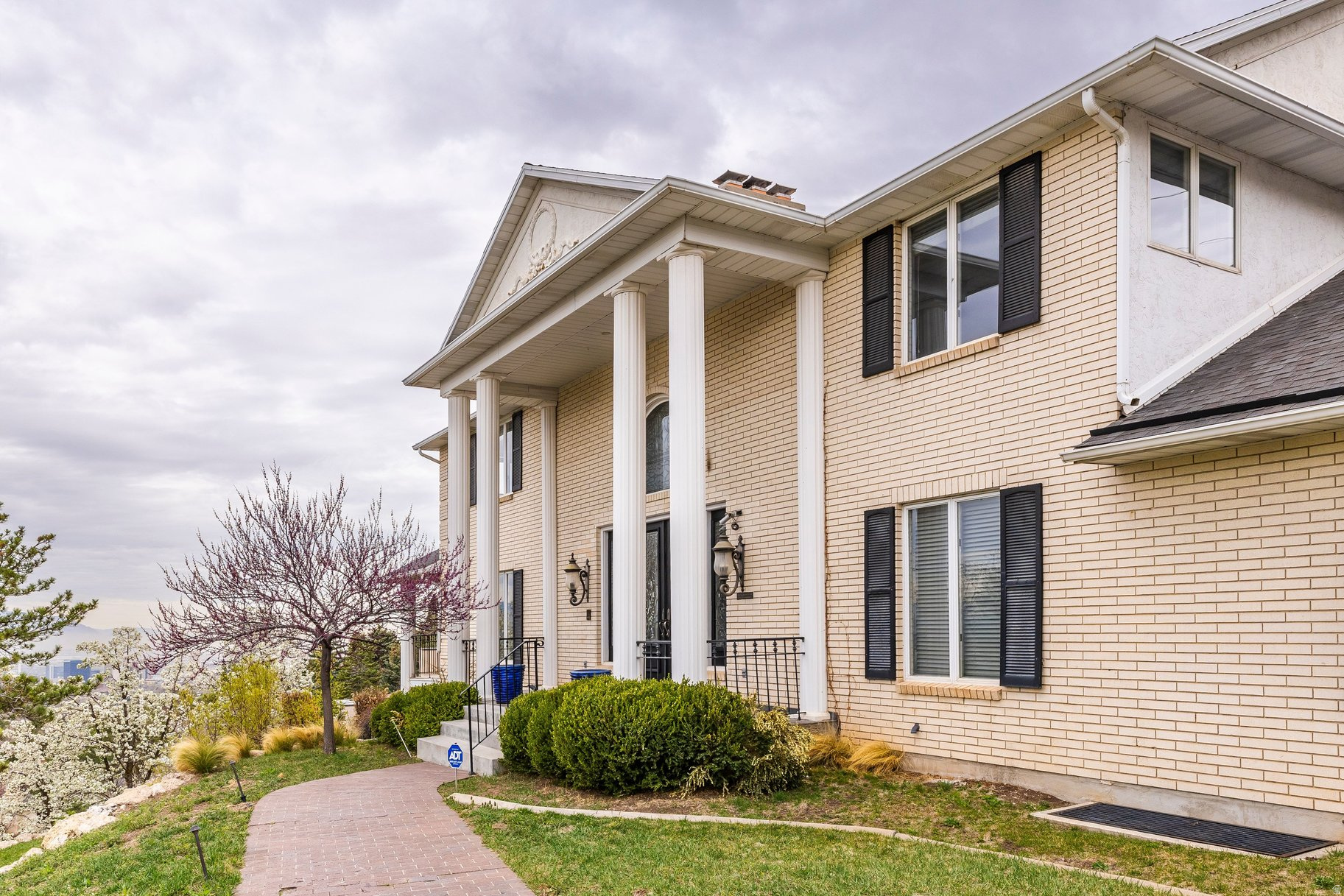 FEDERAL HEIGHTS - Residential