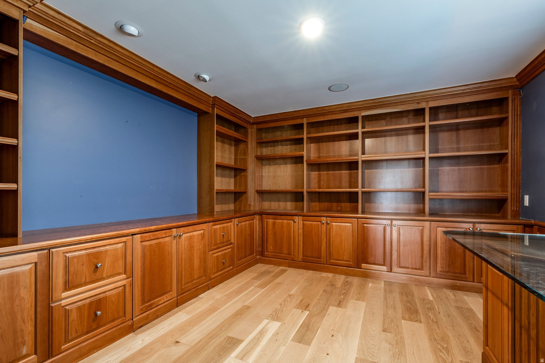 FEDERAL HEIGHTS - Residential