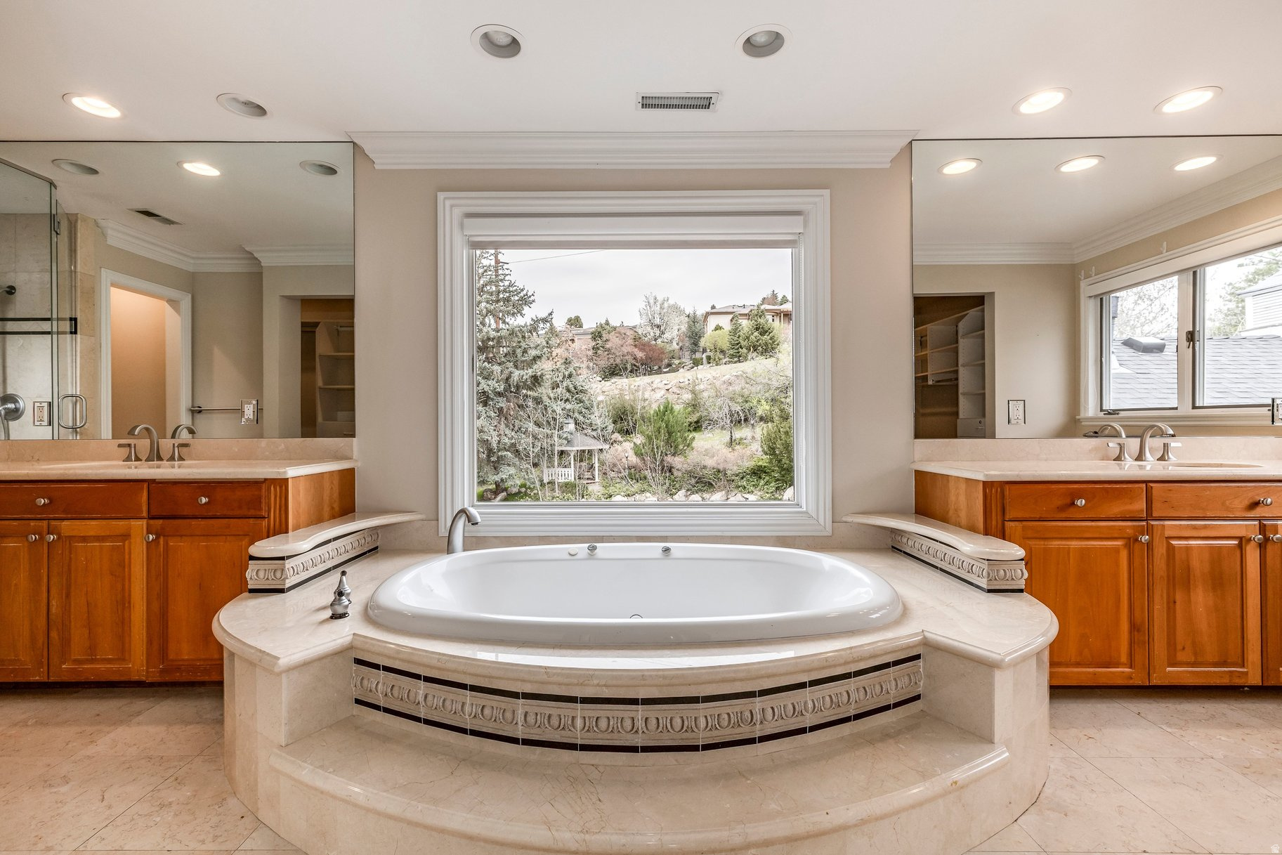 FEDERAL HEIGHTS - Residential