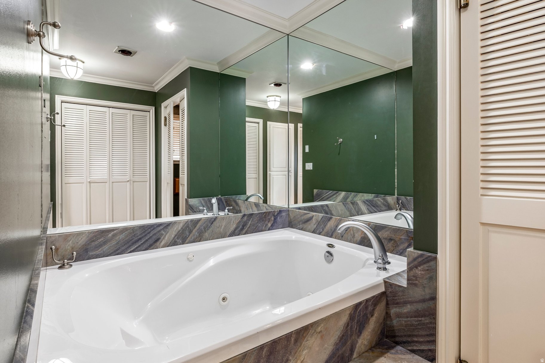 FEDERAL HEIGHTS - Residential