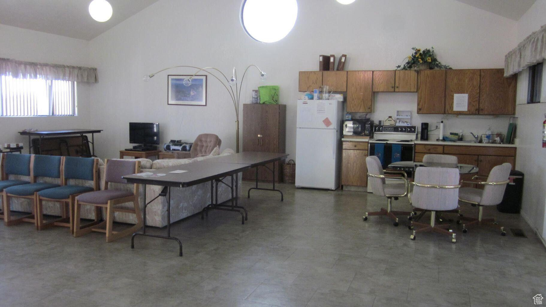 TWIN LAKES RV PARK - Land