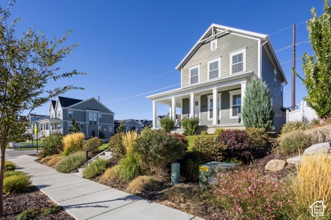 Tiny photo for 11122 S WILLOW WALK DR, South Jordan, UT 84009 (MLS # 2188681)