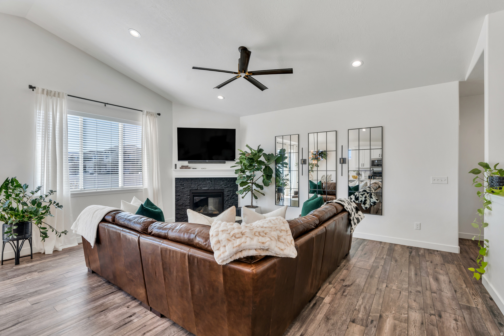 MILLER CROSSING - Residential