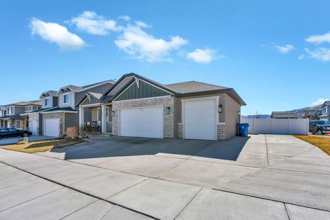 Tiny photo for 5331 W CROYDEN LN S, Herriman, UT 84096 (MLS # 2141249)
