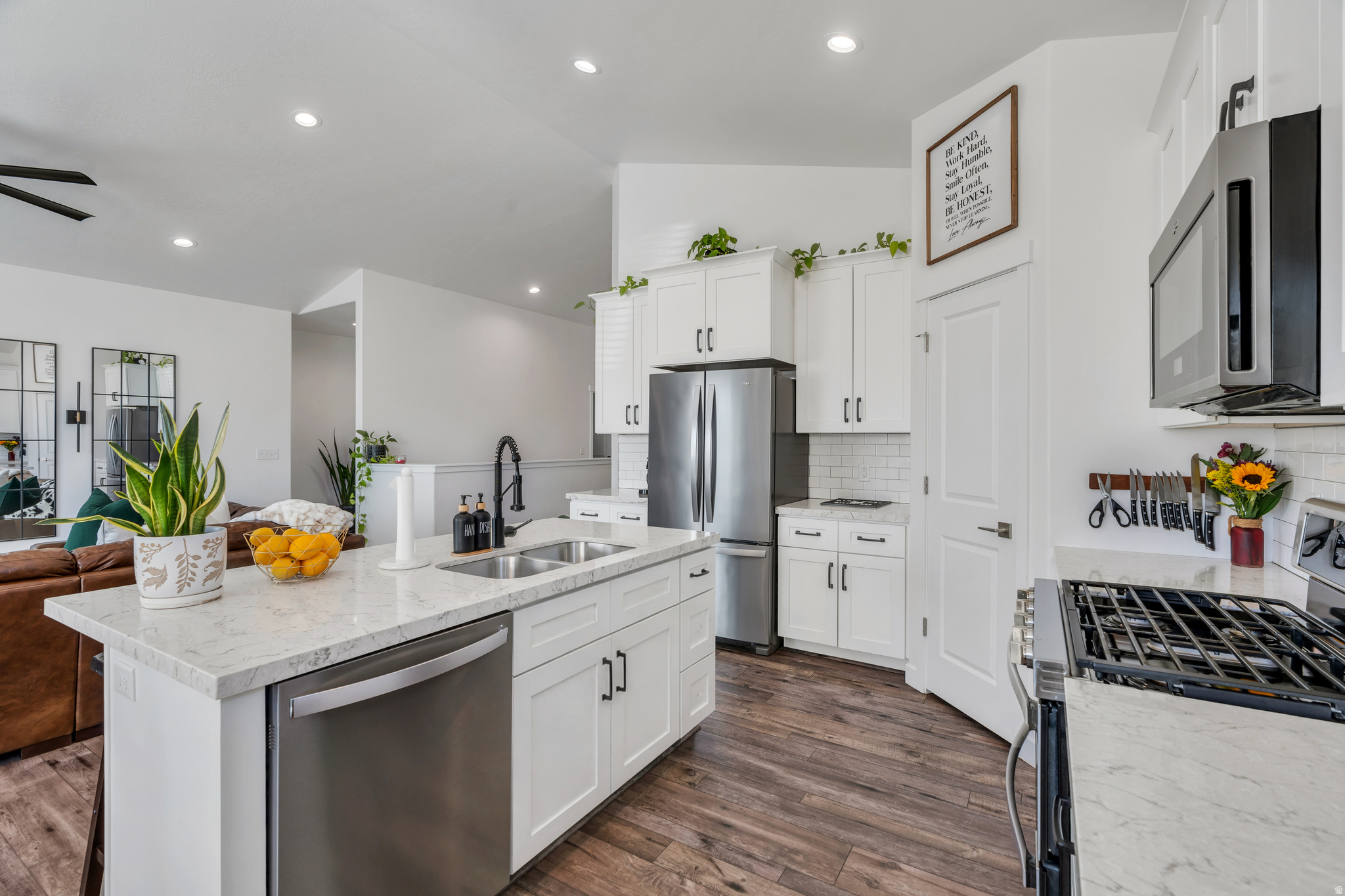 MILLER CROSSING - Residential