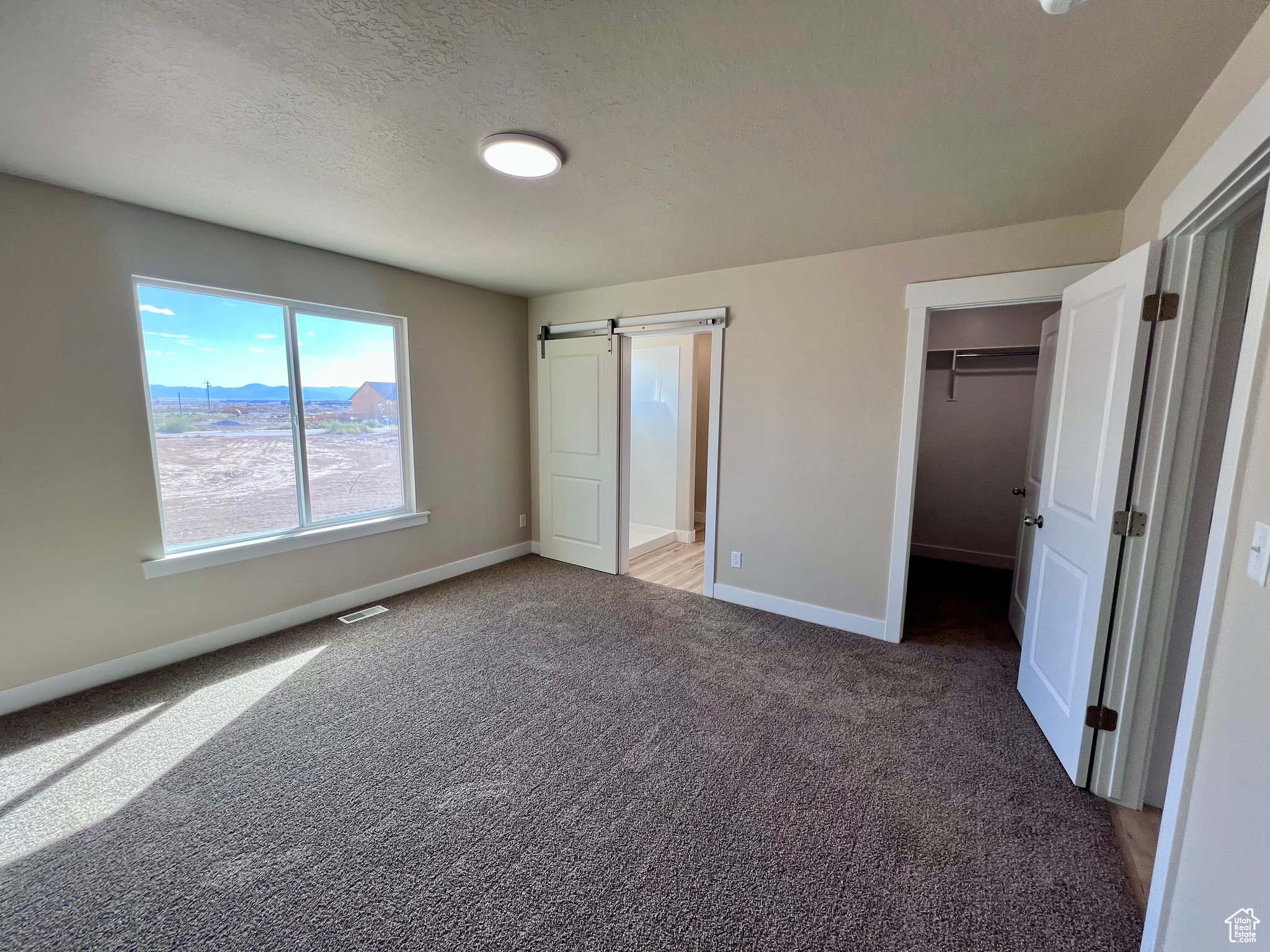 EAGLE POINT - Residential