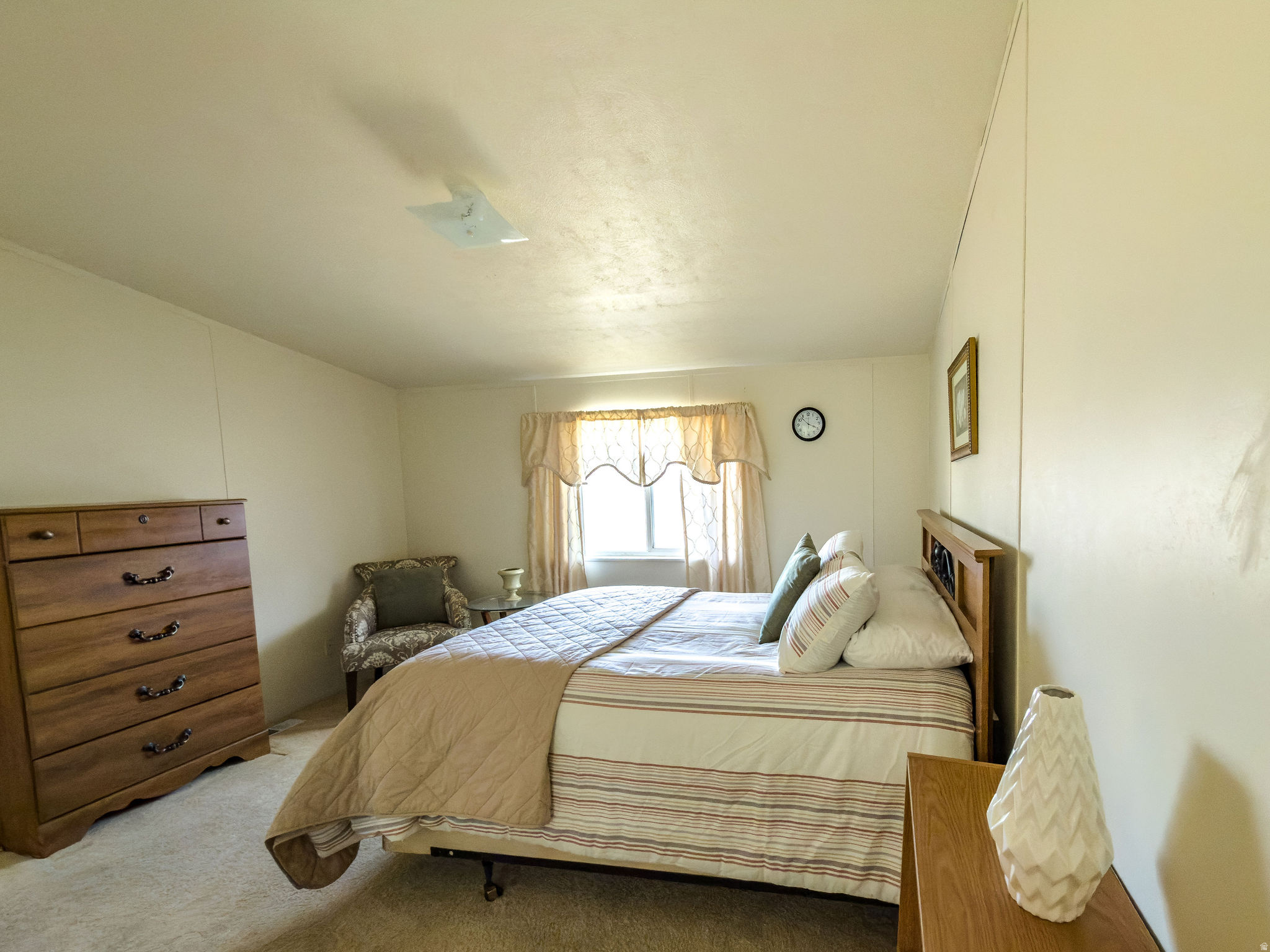 QUAIL HOLLOW ESTATES - Residential