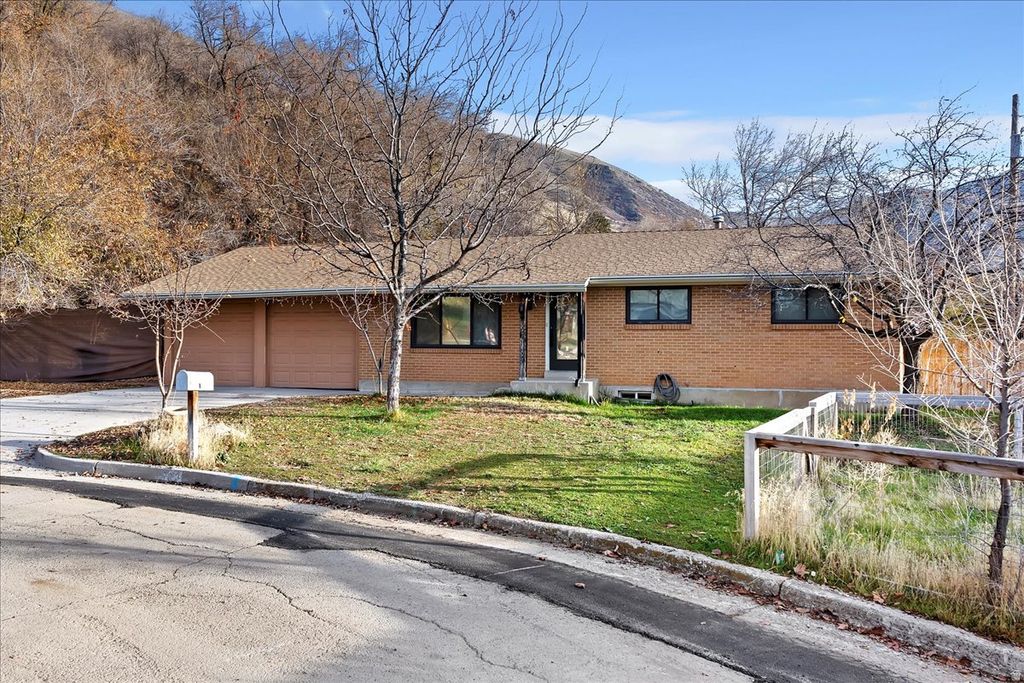 Photo of 1102 E CAROLYN PL. Pl, Brigham City, UT 84302 (MLS # 2124894)